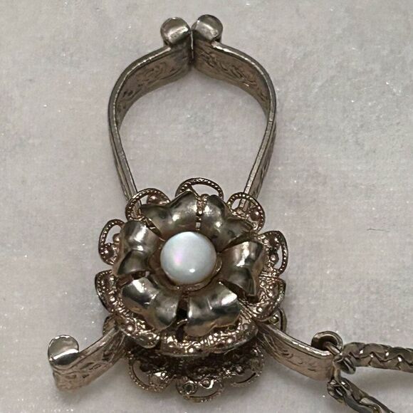 Rare Vtg Glove Purse Scarf Opera Size 3 1/4" Gold-tone Floral Engraved MOP Inset - Picture 11 of 14